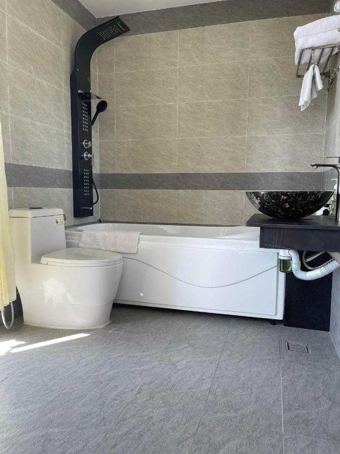 Y Linh Hotel Quy Nhơn Zewnętrze zdjęcie